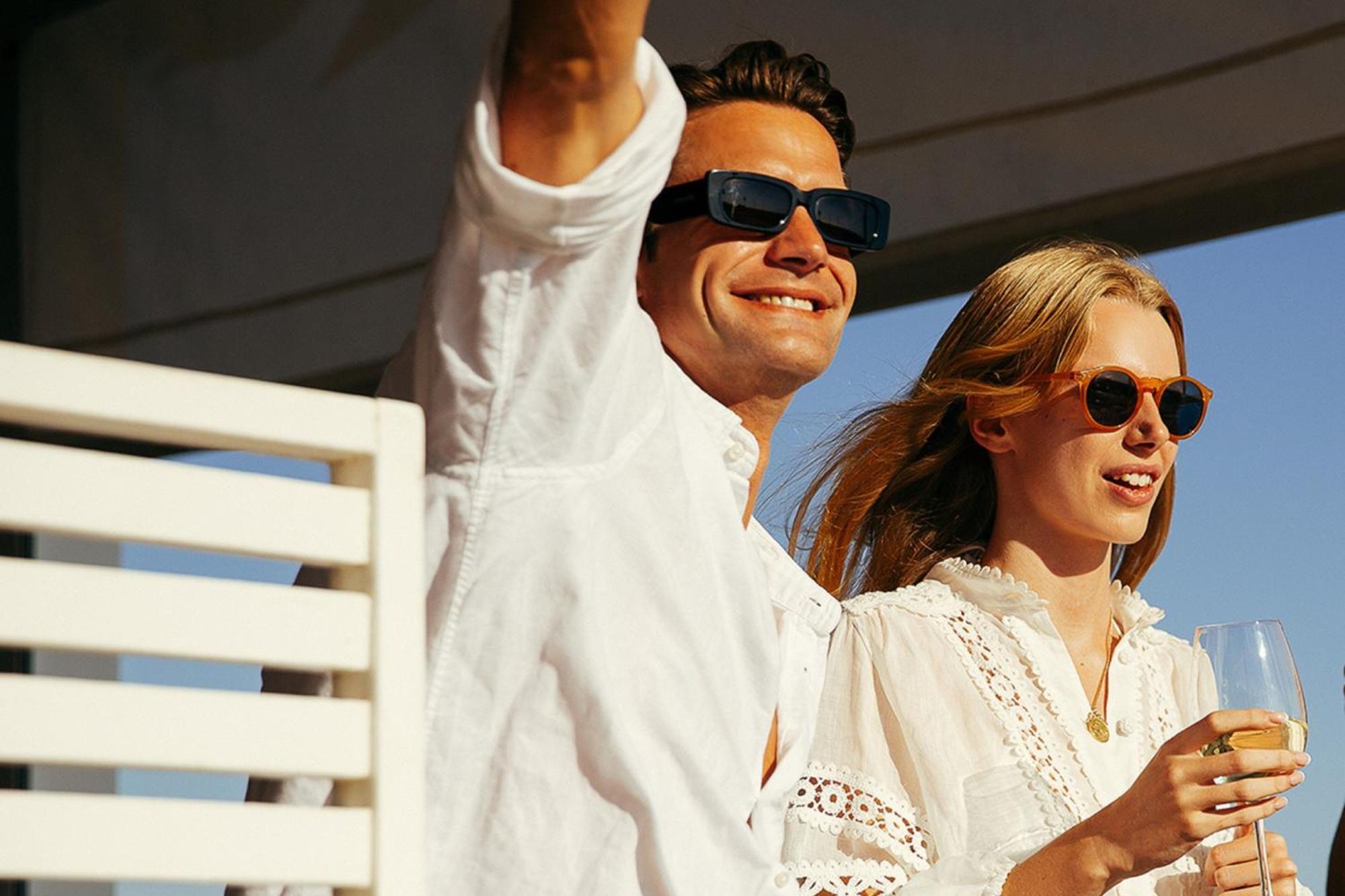 Domes Lake Algarve, Autograph Collection Віламора Екстер'єр фото A couple wearing sunglasses