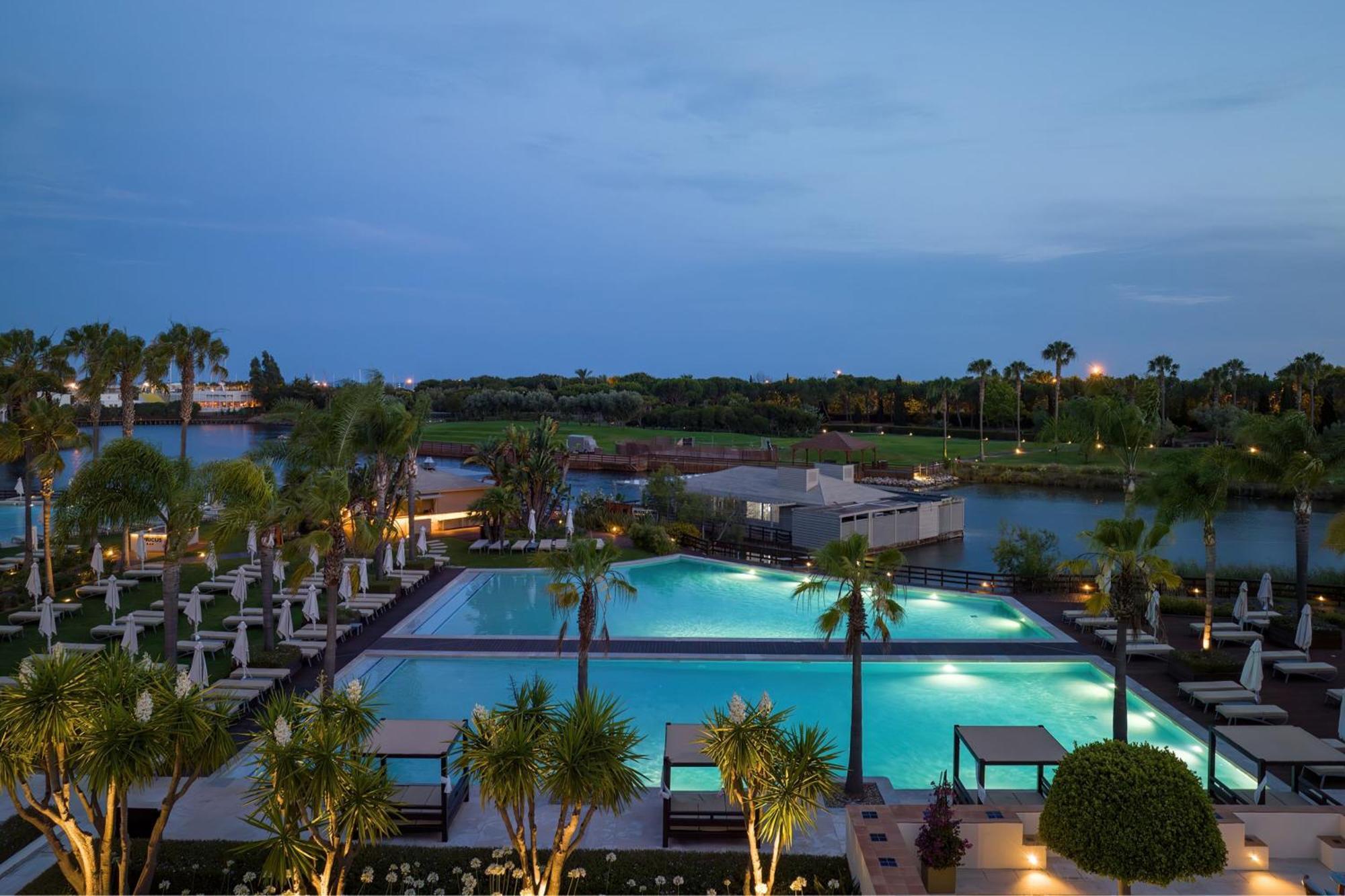 Domes Lake Algarve, Autograph Collection Віламора Екстер'єр фото The resort's main pool